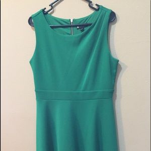 Green Dress by Valerie Bertinelli